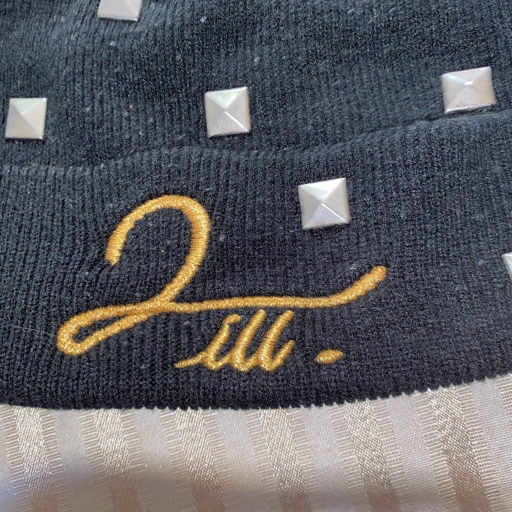 STUDDED BEANIE